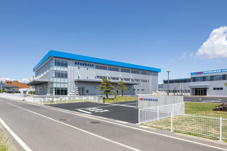 東洋技研 工場兼物流倉庫