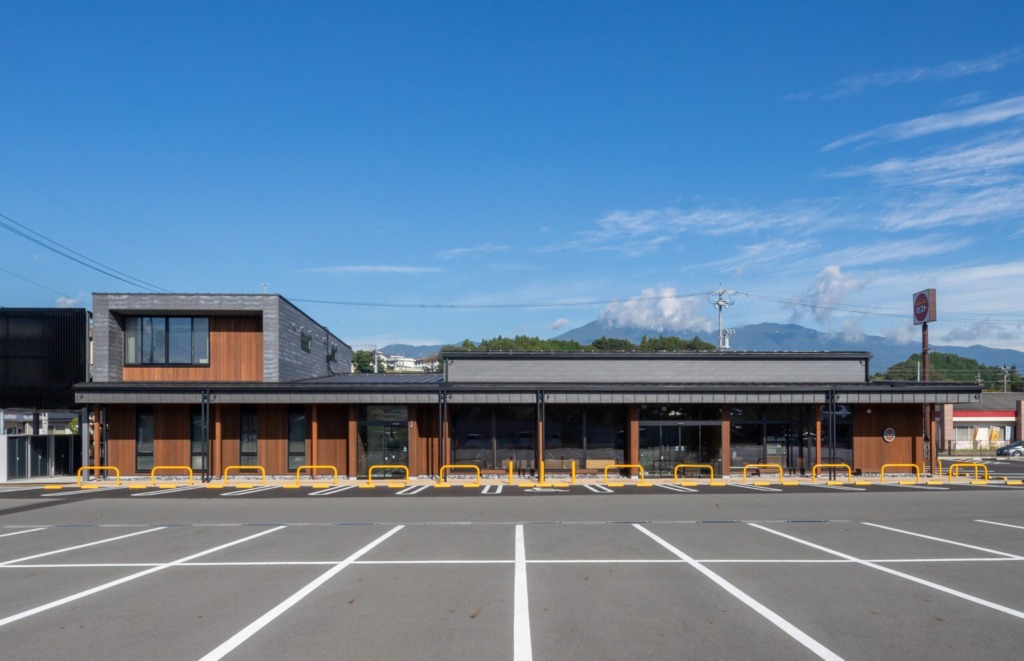 八十二長野銀行 伊那北支店 外観